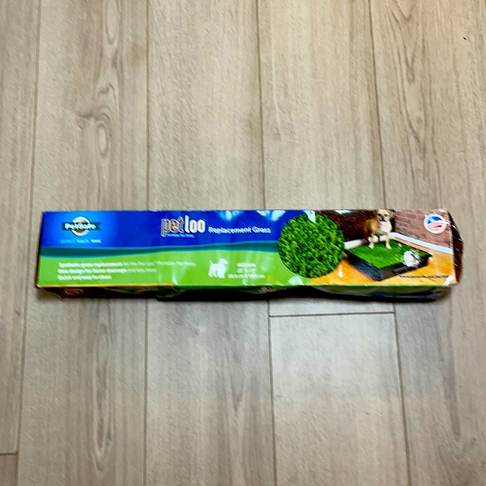 Petloo Replacement Grass NWT